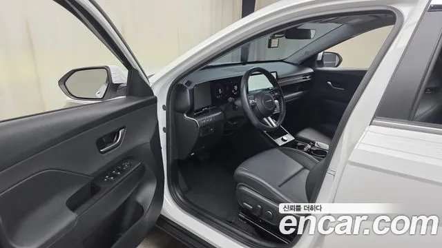Hyundai Kona Kona (SX2) Бензин 2.0 2WD — Фото автомобиля 10