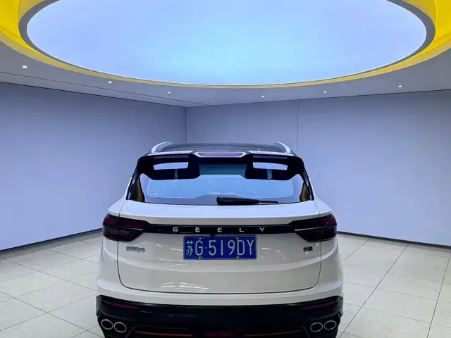 Geely Binyue — Фото автомобиля 5