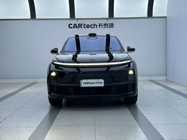Li Auto L7 — Фото автомобиля 2