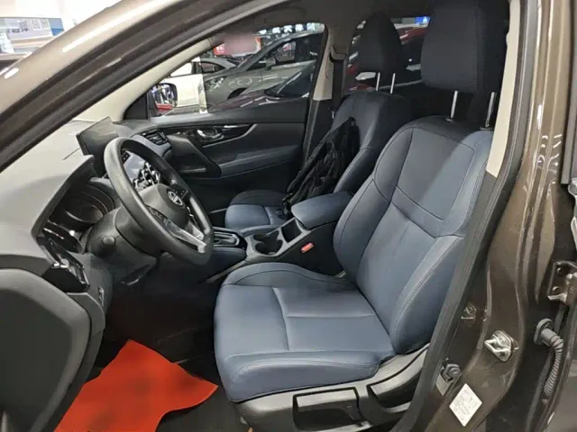 Nissan Qashqai — Фото автомобиля 14