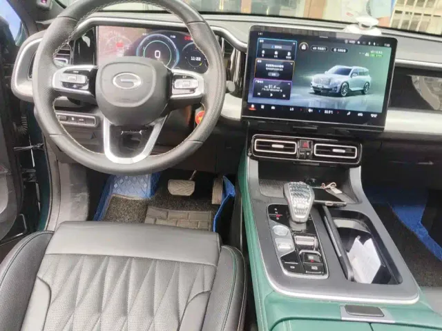 GAC Trumpchi GS8 — Фото автомобиля 12