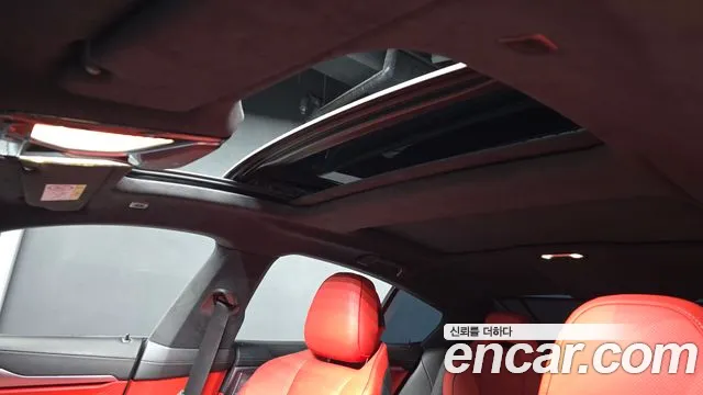 BMW 8 Series G15 — Фото автомобиля 30