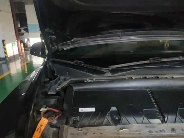 Tesla Model Y — Фото автомобиля 21