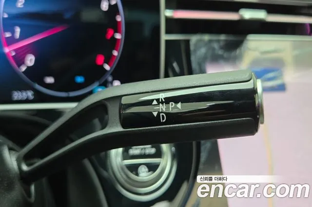 Mercedes-Benz E-Class E-класс W214 E300 4MATIC Exclusive — Фото автомобиля 19