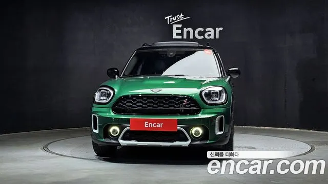 Mini Countryman — Фото автомобиля 3