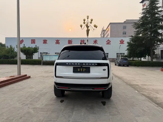 Land Rover Range Rover — Фото автомобиля 4