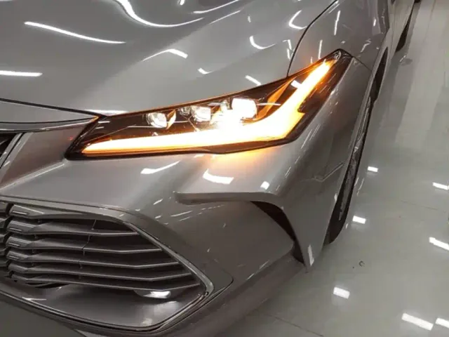 Toyota Avalon — Фото автомобиля 23