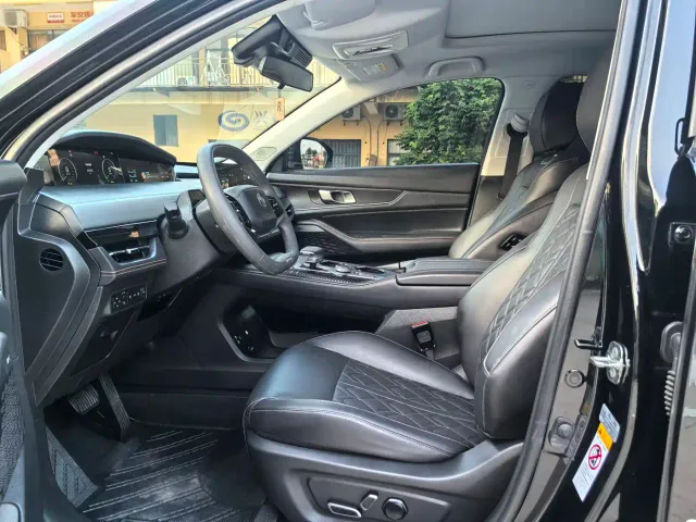 Changan Changan UNI-K iDD 2022 Blue Whale iDD 130km 1.5T Premium — Фото автомобиля 8