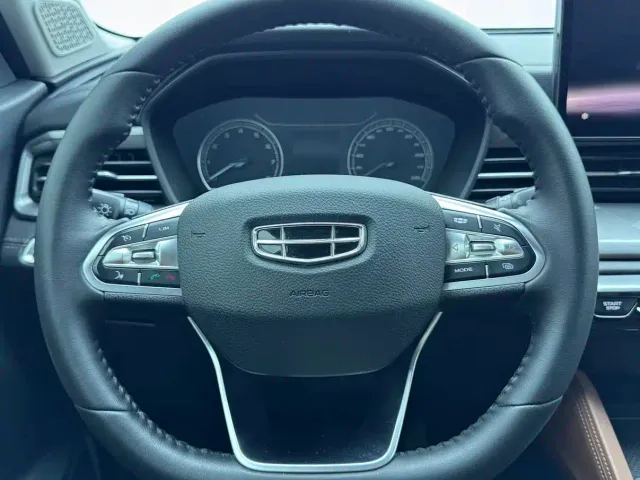 Geely Vision X6 — Фото автомобиля 15