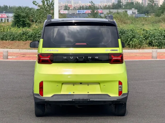 Wuling Hongguang Mini EV — Фото автомобиля 8