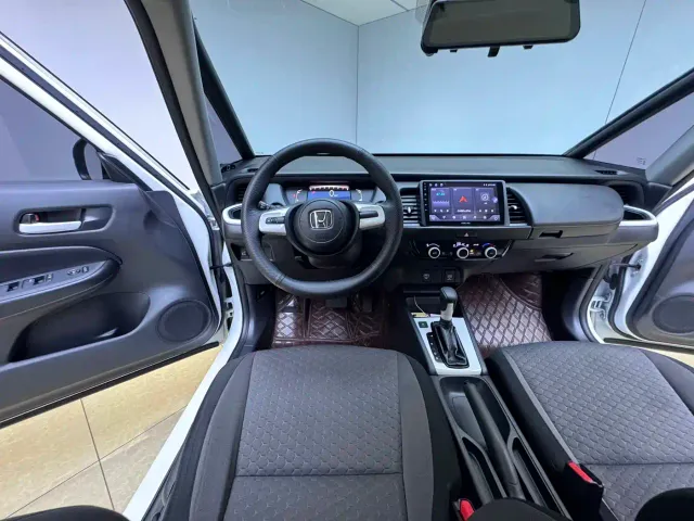Honda Fit — Фото автомобиля 11