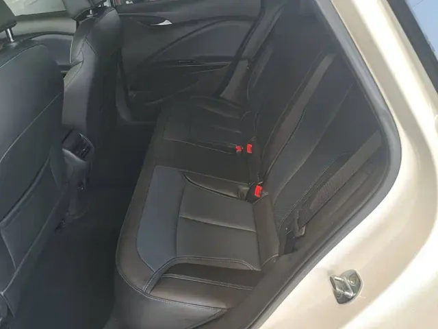 Buick Velite 6 — Фото автомобиля 16