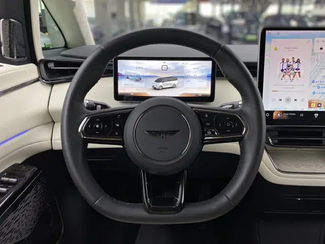 Geely Yizhen L380 — Фото автомобиля 15