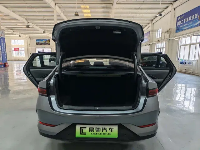 BYD Qin PLUS — Фото автомобиля 16