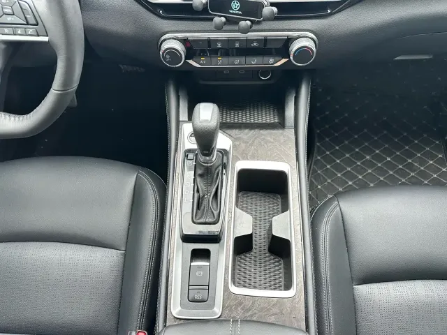 Nissan Teana 2024 2.0L XE Sincere Edition — Фото автомобиля 11