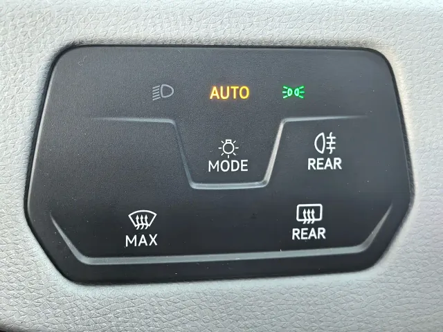 Volkswagen ID.3 — Фото автомобиля 19