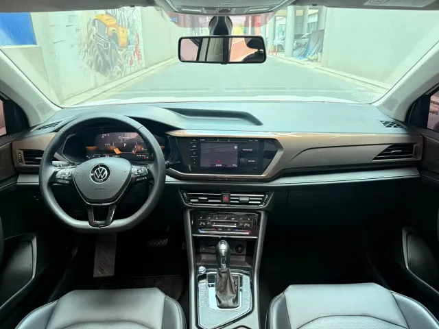 Volkswagen Tharu — Фото автомобиля 8