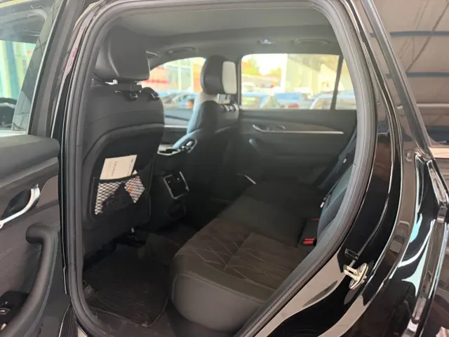 Geely Xingyue L — Фото автомобиля 7