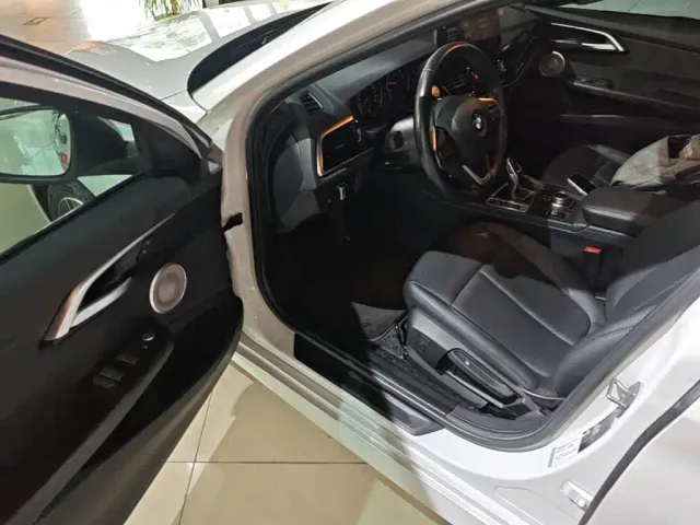 BMW 1 Series — Фото автомобиля 15