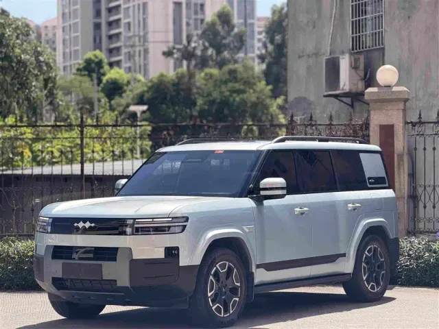 Фотография автомобиля — BYD FangChengBao Titanium 7