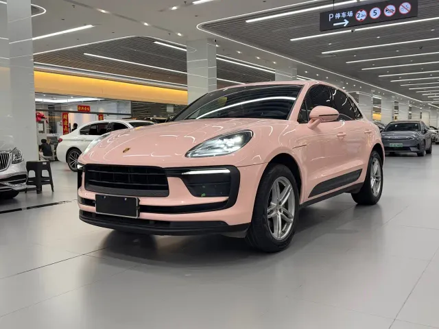Фотография автомобиля — Porsche Macan