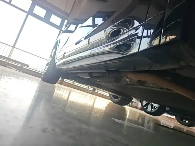 Li Auto L7 — Фото автомобиля 20