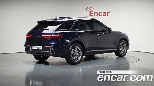 Genesis GV70 2.5T Бензин AWD — Фото автомобиля 2