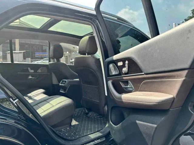 Mercedes-Benz GLE-Class — Фото автомобиля 10