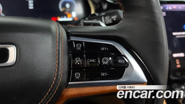 Jeep Cherokee Grand Cherokee(WL) L 3.6 Summit Reserve — Фото автомобиля 17
