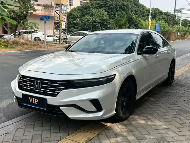 Фотография автомобиля — Honda Accord
