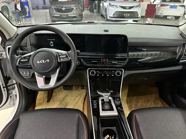 Kia Seltos — Фото автомобиля 5