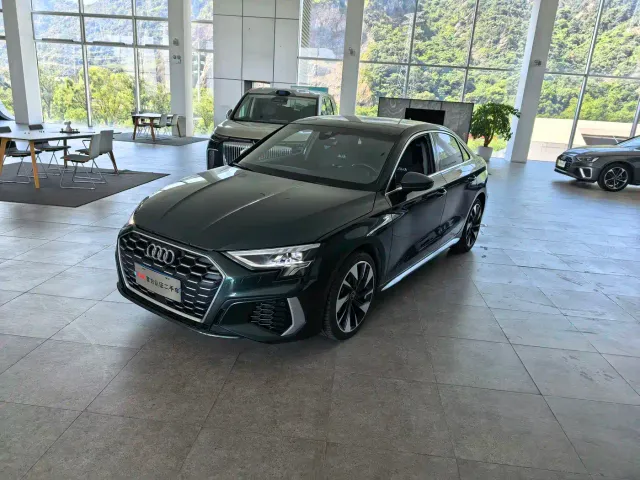Фотография автомобиля — Audi A3