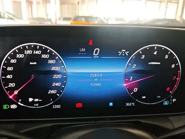 Mercedes-Benz C-Class — Фото автомобиля 11