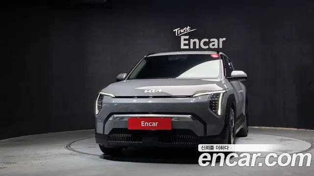 Kia EV3 — Фото автомобиля 3