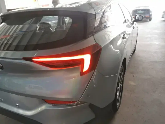 Buick Velite 6 — Фото автомобиля 7