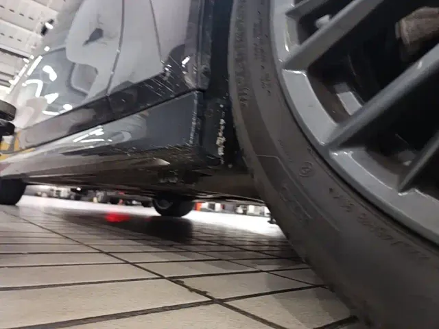 BMW 3 Series — Фото автомобиля 2