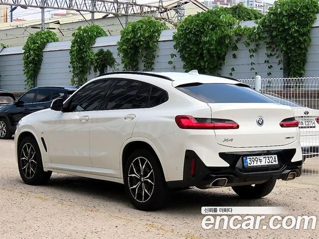 BMW X4 xDrive20i M Sport — Фото автомобиля 2