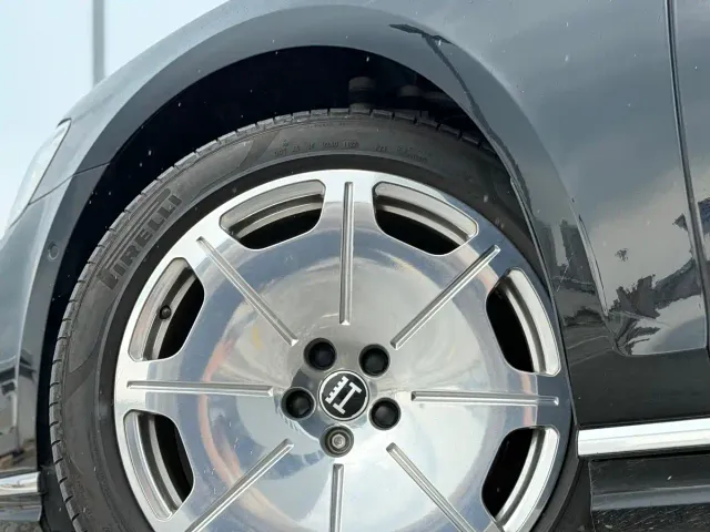 Audi A8 — Фото автомобиля 18