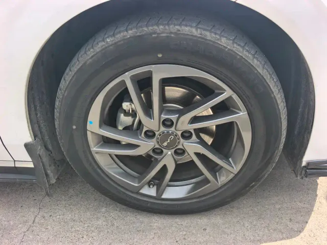 BYD Seal 06 — Фото автомобиля 7