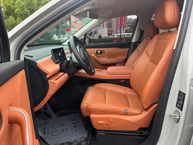 Leapmotor Leapmotor C10 2024 530 Comfort Edition — Фото автомобиля 5