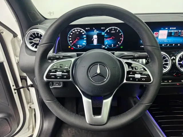 Mercedes-Benz GLB-Class — Фото автомобиля 17