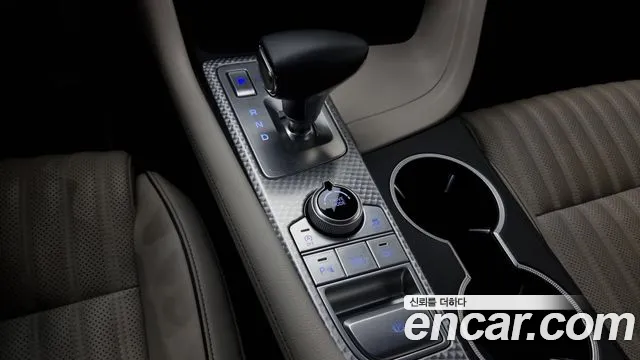 Genesis G70 — Фото автомобиля 9
