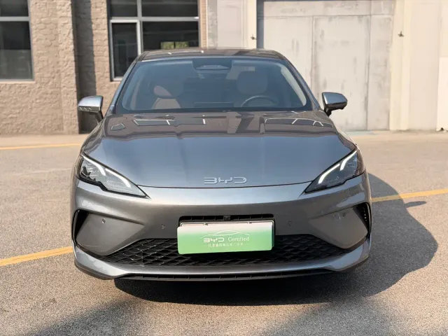 BYD Seal 05 DM-i — Фото автомобиля 2
