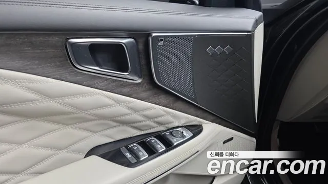 Kia K8 Hybrid — Фото автомобиля 25