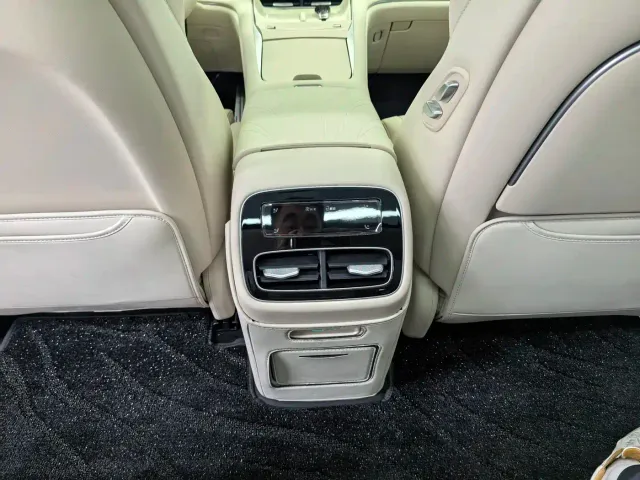 BYD Seal 08 — Фото автомобиля 23