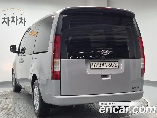 Hyundai Staria — Фото автомобиля 2