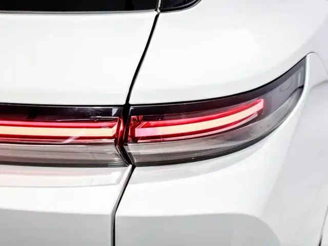 Li Auto Li Xiang L9 2025 Ultra Smart Renewal Edition — Фото автомобиля 29