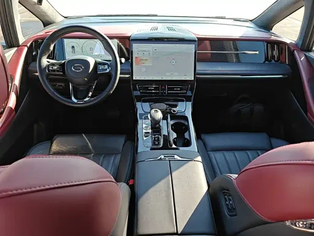 GAC Trumpchi M8 — Фото автомобиля 9