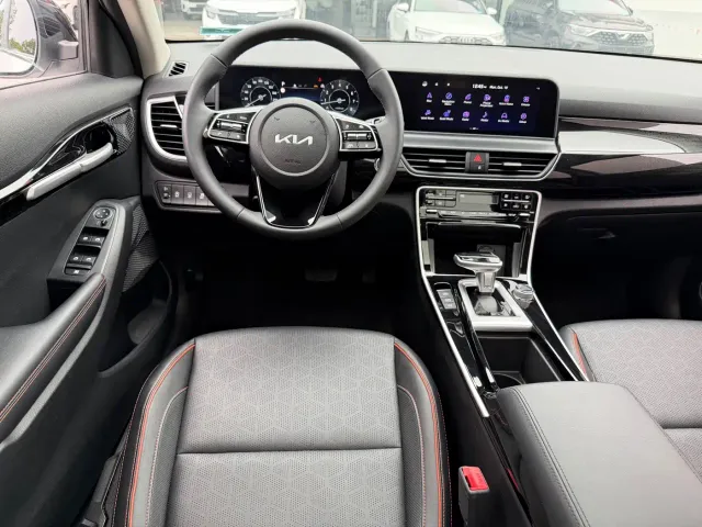 Kia Seltos — Фото автомобиля 21