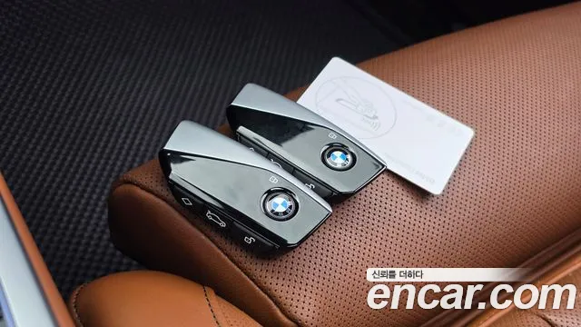 BMW X7 — Фото автомобиля 30